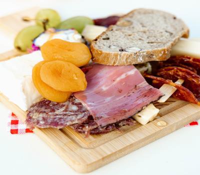 Restauration pour vos manifestation sur montpon menesterol, dordogne, saint martial d'artenset